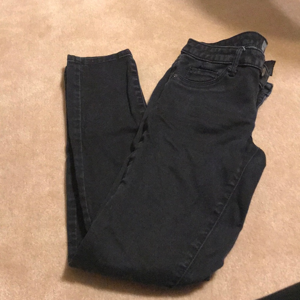 Black jeggings